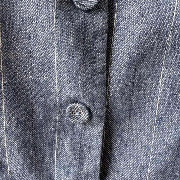 Tahari XL Cotton Linen Blend Pinstripe Vest Buttons Denim look Fabric Lined - Picture 3 of 8